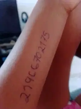 Camilanifeta online show from March 3, 7:09 pm