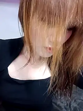 Snapshot of Labi2k chatting on November 5, 9:31 am Labi2k online show from November 5, 9:31 am