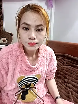 Snapshot of Labi2k chatting on November 14, 12:37 pm Labi2k online show from November 14, 12:37 pm