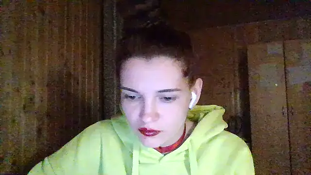 Snapshot of AmeliieLaFleur chatting on May 8, 8:03 pm AmeliieLaFleur online show from May 8, 8:03 pm