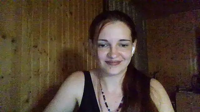 Snapshot of AmeliieLaFleur chatting on May 17, 7:32 pm AmeliieLaFleur online show from May 17, 7:32 pm