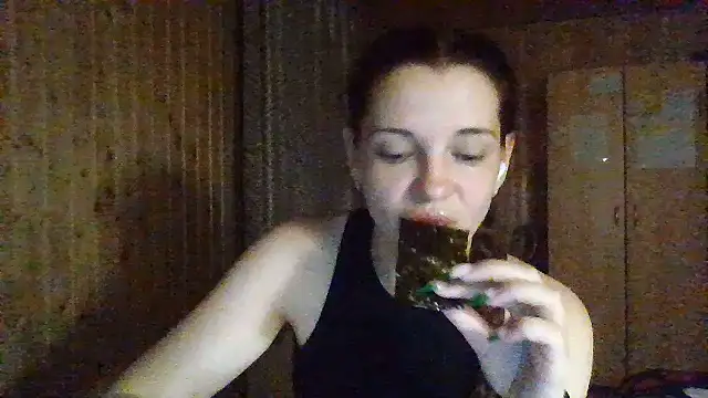 Snapshot of AmeliieLaFleur chatting on May 21, 8:38 pm AmeliieLaFleur online show from May 21, 8:38 pm