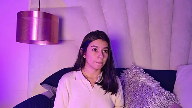 AlyssaRay online show from November 17, 7:41 pm