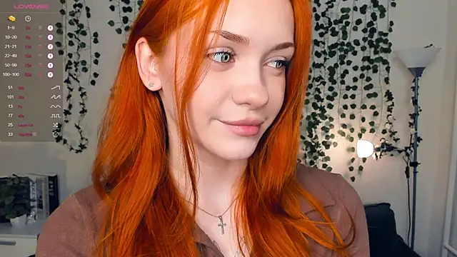 Snapshot of Foxy_blush chatting on November 5, 9:15 pm Foxy blush online show from November 5, 9:15 pm