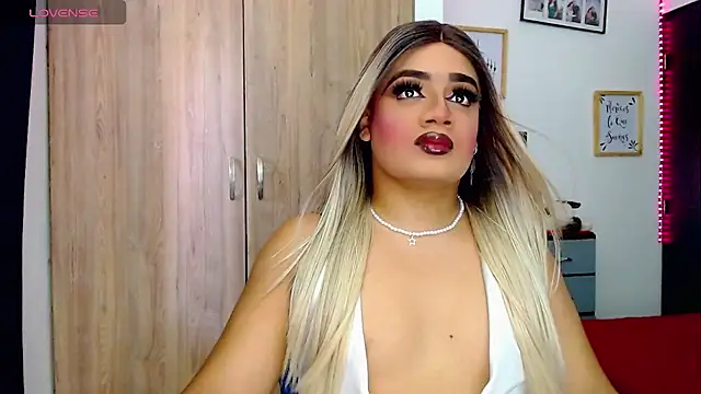 Sofiabigcock22 online show from January 8, 5:26 pm