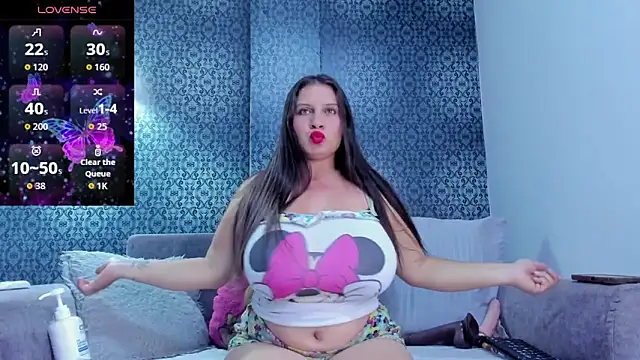 Snapshot of scarleth_blonde69 chatting on November 20, 12:27 pm scarleth blonde69 online show from November 20, 12:27 pm