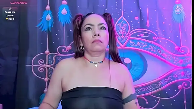 Sharlott smith online show from October 21, 1:12 pm