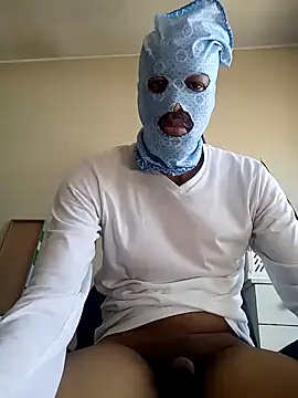 Snapshot of Sgebi8223 chatting on October 29, 9:22 am Sgebi8223 online show from October 29, 9:22 am