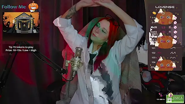 ChloeLewisss online show from October 13, 2:22 am