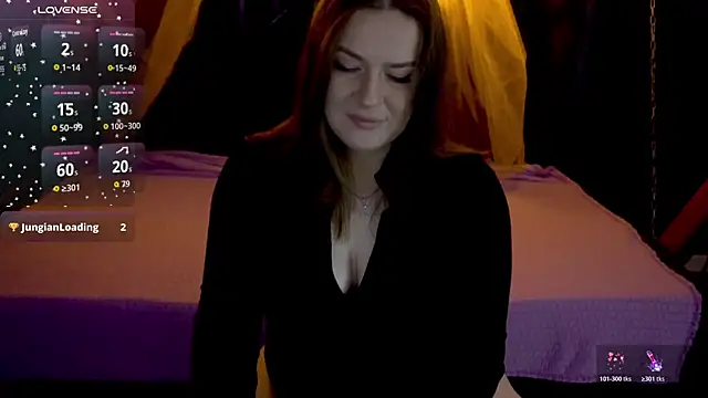 Snapshot of AliceOfWondersS chatting on November 5, 7:41 am AliceOfWondersS online show from November 5, 7:41 am