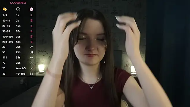 Snapshot of _Cute_World_ chatting on October 18, 6:19 pm Cute World online show from October 18, 6:19 pm