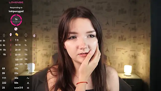 Snapshot of _Cute_World_ chatting on October 22, 9:58 pm Cute World online show from October 22, 9:58 pm