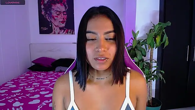 ebony moon1 online show from October 12, 2:38 pm