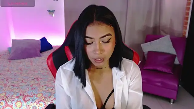 ebony moon1 online show from October 20, 1:22 pm