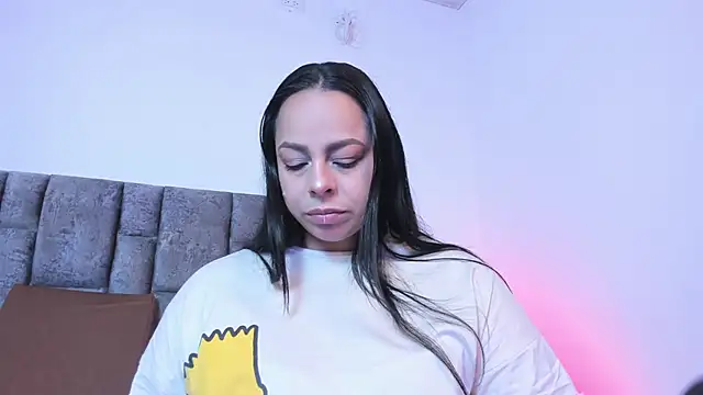 Snapshot of MILA_QUINN chatting on October 22, 12:05 pm MILA QUINN online show from October 22, 12:05 pm