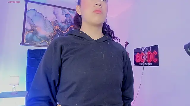 Snapshot of Ximen_moo chatting on November 14, 4:44 am Ximen moo online show from November 14, 4:44 am