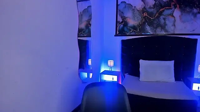 Snapshot of Ximen_moo chatting on November 19, 5:29 am Ximen moo online show from November 19, 5:29 am