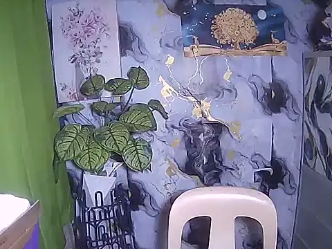 trishacummerts online show from June 8, 12:47 am