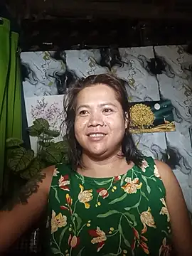 trishacummerts online show from June 20, 6:11 pm
