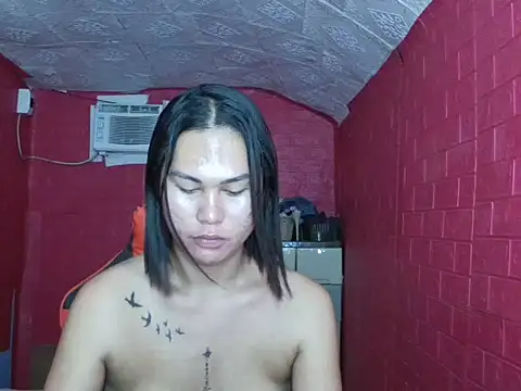 Snapshot of sexychekaiixxx chatting on June 8, 8:58 am sexychekaiixxx online show from June 8, 8:58 am