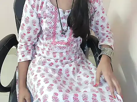 Snapshot of notty_heena chatting on October 29, 4:04 am notty heena online show from October 29, 4:04 am