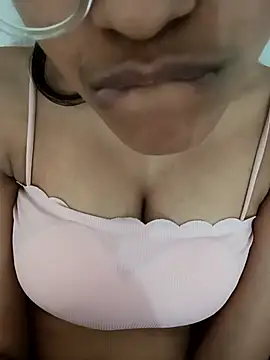 Zoya-Baby1 online show from October 30, 6:15 am