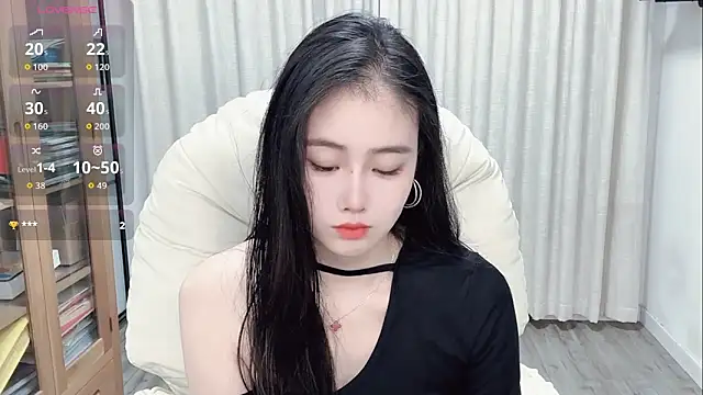 Snapshot of XFDLL-BAOBEI chatting on October 13, 2:44 am XFDLL-BAOBEI online show from October 13, 2:44 am