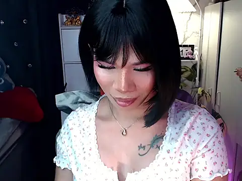 TashaTgirl online show from June 17, 10:06 am