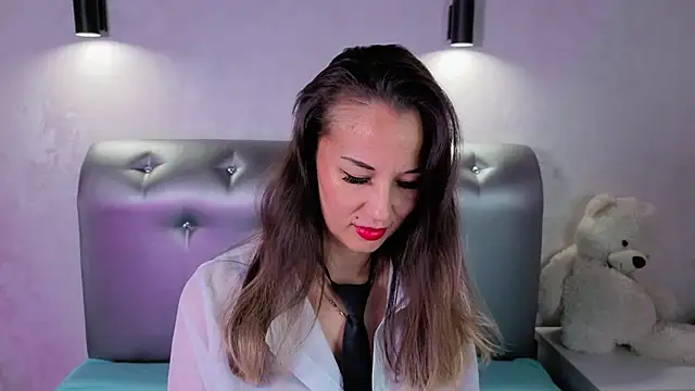 Snapshot of Jasmin_Bridget chatting on December 5, 1:03 am Jasmin Bridget online show from December 5, 1:03 am