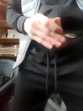 szabi1995 online show from January 7, 9:23 am