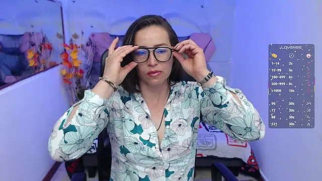 Lui Fer01 online show from October 28, 11:47 am