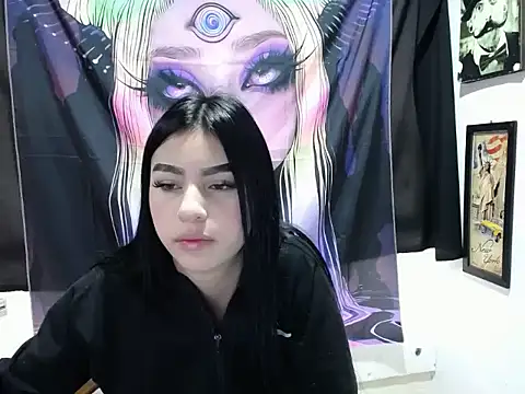 Snapshot of AlanaCollins- chatting on October 16, 11:33 am AlanaCollins- online show from October 16, 11:33 am