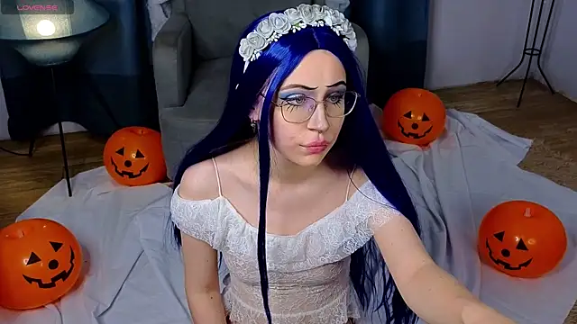 Snapshot of lovedrope chatting on October 31, 6:09 pm lovedrope online show from October 31, 6:09 pm