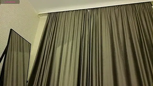 MissPompadure online show from March 23, 9:08 pm