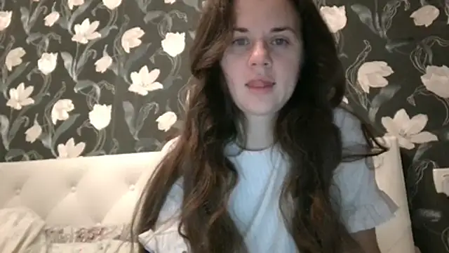 GiaaCaranggi online show from December 19, 8:05 pm