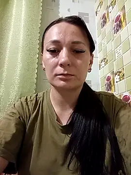 HollyDollsi online show from December 20, 9:55 pm