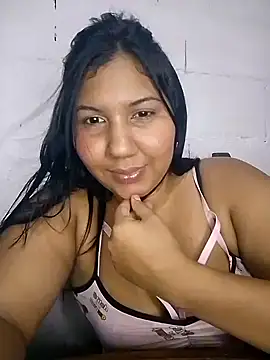 Snapshot of bebarika chatting on October 14, 10:10 pm bebarika online show from October 14, 10:10 pm