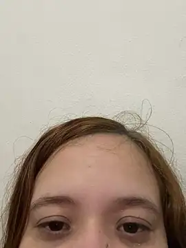 Snapshot of ruivinhadancer chatting on June 8, 2:23 am ruivinhadancer online show from June 8, 2:23 am
