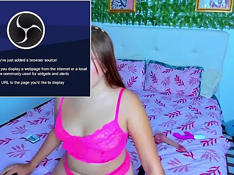 melodi pink online show from November 12, 10:15 am