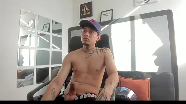 Sky Wild online show from November 4, 8:41 pm