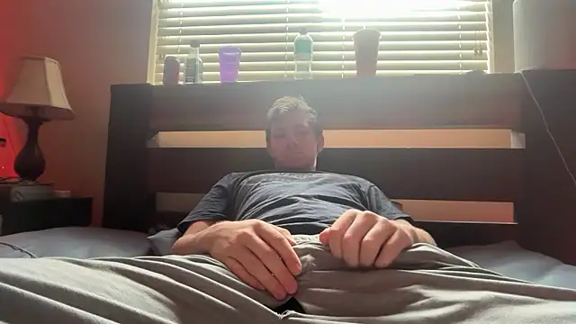 eddieeeeee1232 online show from October 25, 2:46 pm