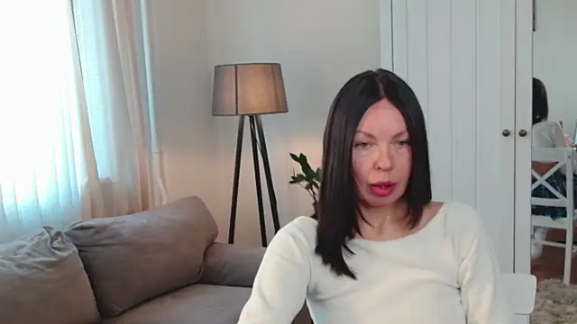 LittleNicolee online show from January 12, 12:54 pm