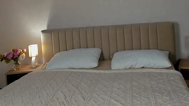 Diam0nd-Kiss online show from December 2, 4:07 am