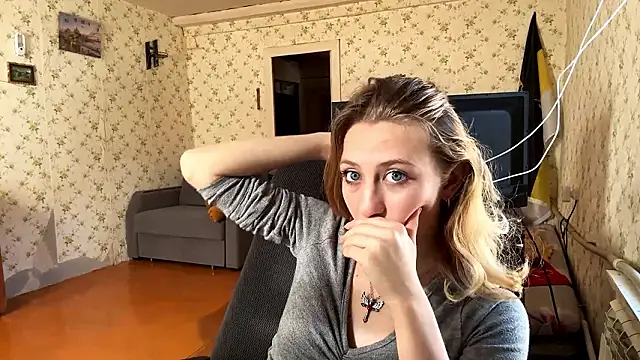 AmeliLia online show from March 23, 11:47 am