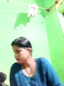 Karishma cute online show from November 16, 12:33 pm