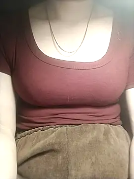 YiyinLy online show from December 15, 4:17 am