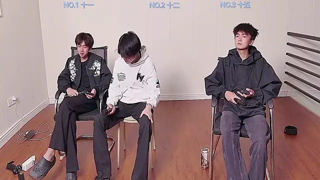 hyboys online show from October 13, 10:48 am