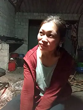 Snapshot of siusiu-00 chatting on October 24, 12:34 pm siusiu-00 online show from October 24, 12:34 pm