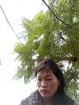 Snapshot of siusiu-00 chatting on November 5, 6:02 am siusiu-00 online show from November 5, 6:02 am