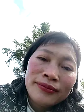 Snapshot of siusiu-00 chatting on November 7, 6:35 am siusiu-00 online show from November 7, 6:35 am